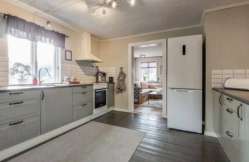 Stromsnasbruk House | Cottage in the middle of the forest