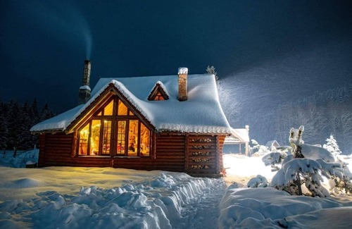 Comandau Cottage | Cottage în the middle of forest for 11 people