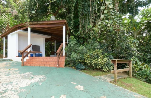 Guzman Abajo House | Cottage in the Mountains Surrounded by Nature/Swimming Pool Malpica Rio Grande