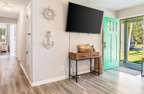 Dauphin Island House | Cottage in the Pines