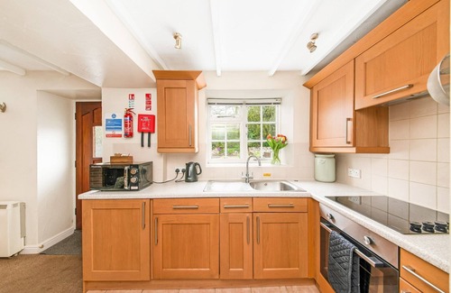 Thirsk Cottage | Cottage in Thirsk with Scenic Trails & Spa