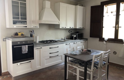 Orciano Pisano House | Cottage