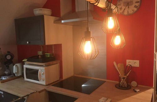 Morsain House | Cottage "Le Gite D Ouilly" with Shared Terrace & Wi-Fi