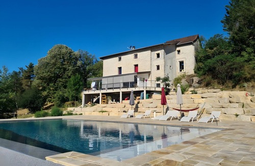 Parmilieu Cottage | Cottage 'Le Rocher De La Baronne' with Mountain View, Private Pool and Wi-Fi