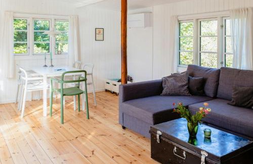 Dronningmolle House | Cottage Life In Intimate Wooden Cabin