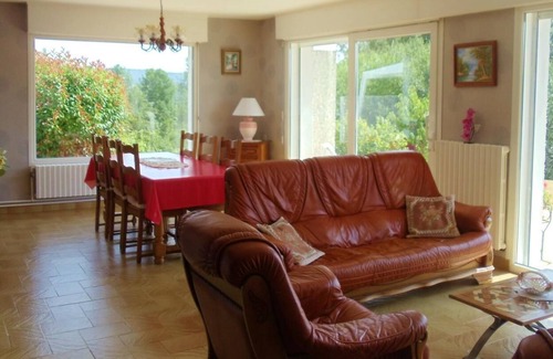 Mouzon House | COTTAGE OF THE PORTE DE BOURGOGNE