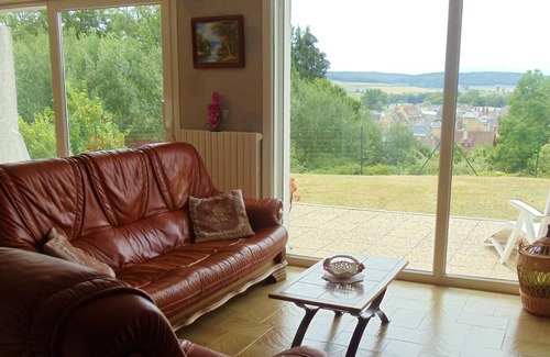 Mouzon House | COTTAGE OF THE PORTE DE BOURGOGNE