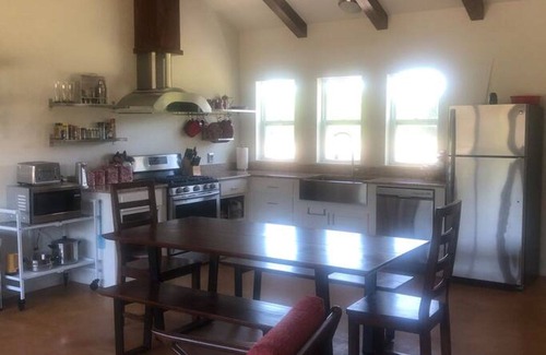Valley View Cottage | Cottage on 14 acres near Lake Ray Roberts