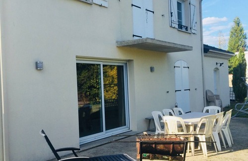 Flavigny House | Cottage "The Millésime 61"