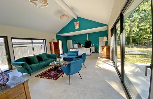 Panazol House | Cottage Tout Confort en Bordure de Golf