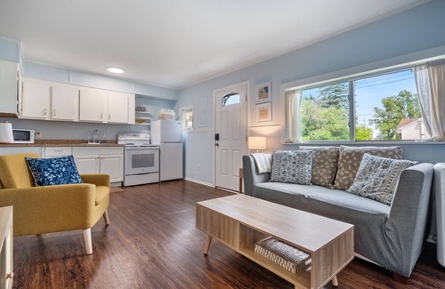 Whitmore Lake Cottage | Cottage W/Lake Access Unit 3