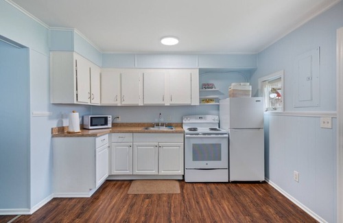 Whitmore Lake Cottage | Cottage W/Lake Access Unit 3