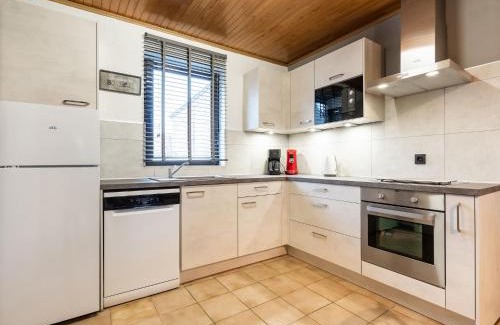 Lessive House | Cottage with Garden, Lessive