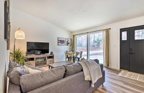 Osage Beach House | Cottage with Grill and Fire Pit in Osage Beach!