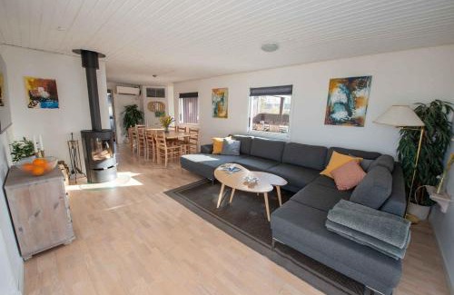 Holbaek House | Cottage With Panoramic View Of Lammefjorden