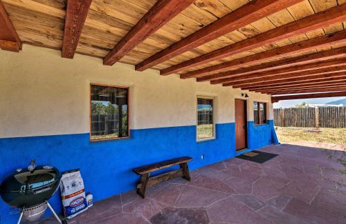 El Prado House | Cottage with Patio and Grill - 25 Min to Taos Valley!