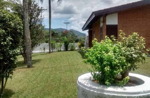 Centro Cottage | Cottage with pool, 7 people in Atibaia