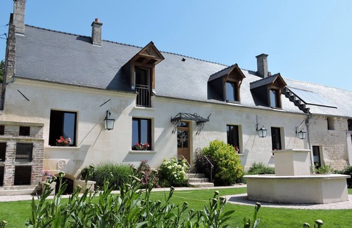 Noyant-et-Aconin Cottage | Cottage with Spa, Hammam, Sauna, Indoor heated pool privatize for you!