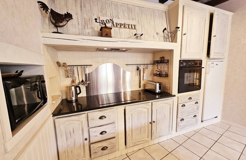 La Couronne Cottage | Cottage with swimming pool The hollow of the wolf