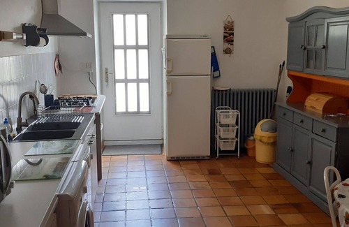 Saintes Agglomeration Cottage | Cottage with swimming pool (10x5).