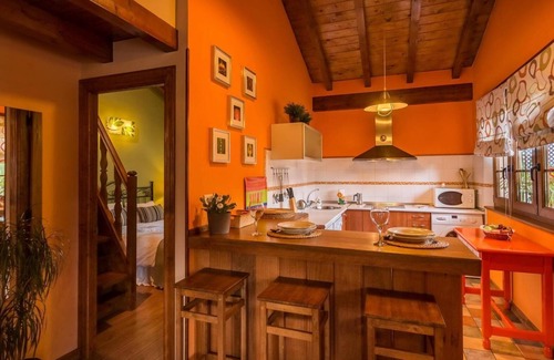 Fontibre House | Country House 'Casa Marta' with Mountain View, Private Terrace and Wi-Fi