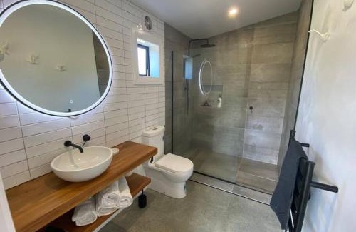 Wharepapa South Apartment | Country Charm with Mountain views