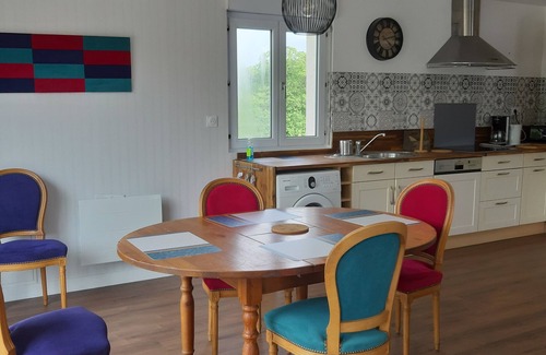 Briec House | Country cottage in Briec surrounded by horses