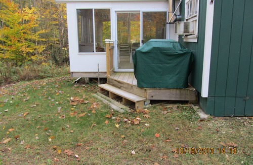 Moultonborough Cottage | Country cottage, set back off the road, nice location, 1/2 mile to beach