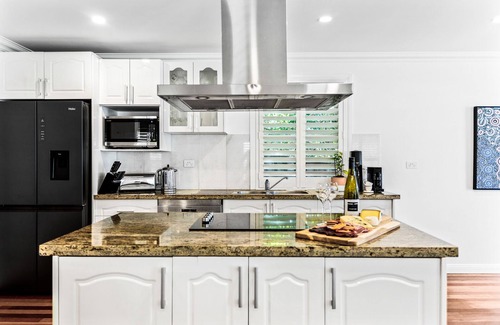 Robertson House | Country Escape, close to the village