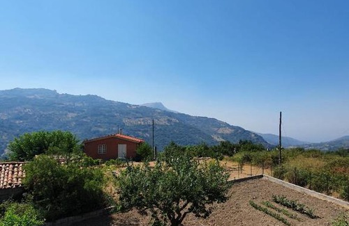 Sant'Agata di Militello Apartment | Country Home
