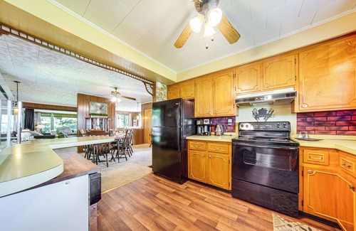 Bloomfield Township House | Country Home w/Fishing Ponds Near Canadohta Lake