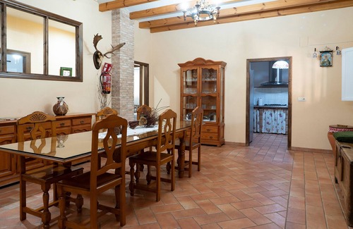 Villacarrillo House | Country House 'Villa Ilusion' with Private Pool, Private Terrace and Wi-Fi