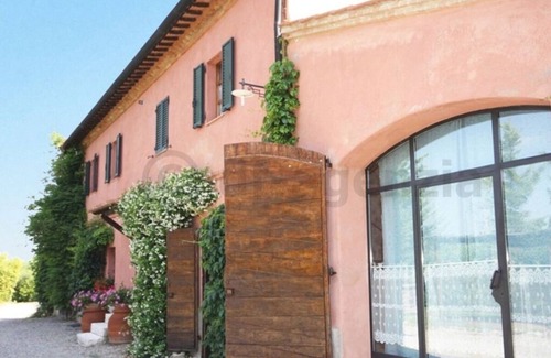 Gallina House | Country house with pool for up to 17 people