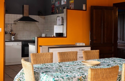 Valle de Carranza House | Country House 'Aitxitxe' with Mountain View, Private Pool and Private Terrace