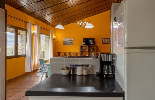 Valle de Carranza House | Country House 'Amama' with Mountain View, Private Pool and Private Garden