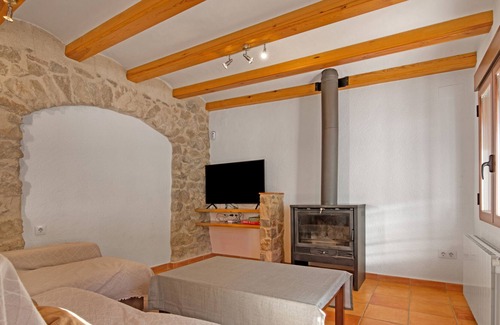 Tarbena Villa | Country House 'Ca's Pelut' with Mountain View, Private Pool and Wi-Fi