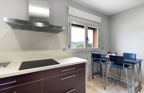 Cardona House | Country House 'Cal Miró Nou' with Mountain View, Wi-Fi and Air Conditioning