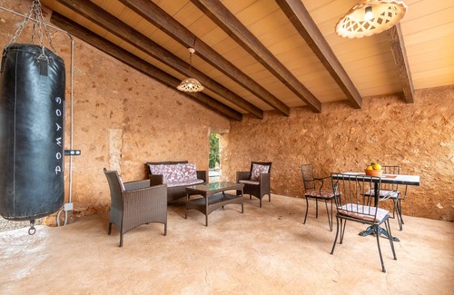 Campos Villa | Country House 'Can Mayol' with Mountain View, Wi-Fi and Air Conditioning