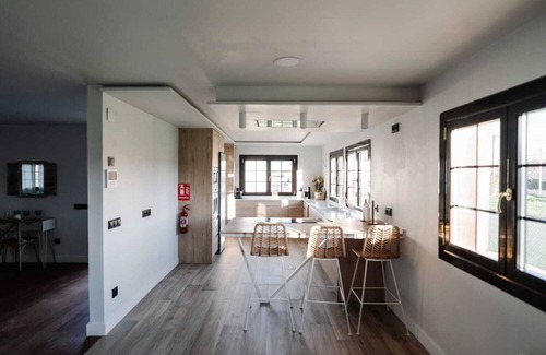 Ibeas de Juarros House | Country House 'Camino Blanco' with Private Pool, Shared Terrace and Air Conditioning