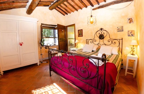 Massa e Cozzile Other | Country House/Farm House in Massa E Cozzile with 2 bedrooms sleeps 5