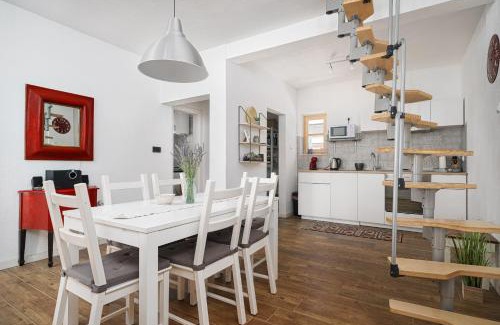 Ladevci House | Country House Frane near Krka Waterfalls & Šibenik