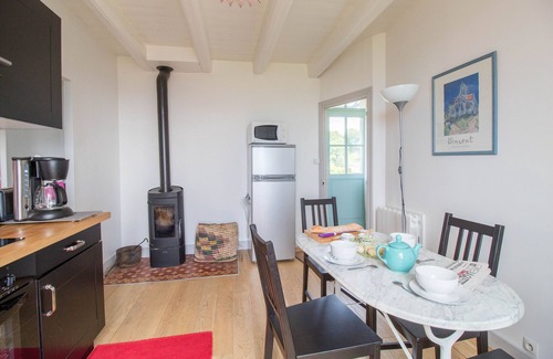 Thiers Villa | Country House 'Les Hauts De Thiers' with Mountain View, Private Garden and Wi-Fi