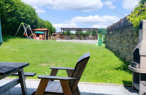 Janaillat House | Country House 'Meadow View - Grande Gîtes' with Private Pool, Private Terrace and Wi-Fi