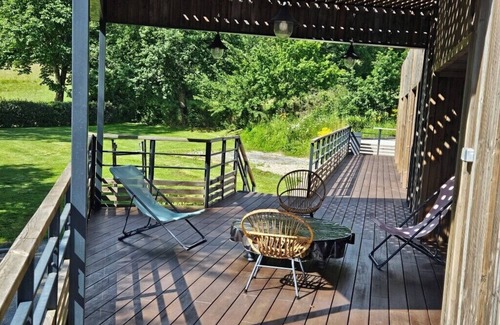 Savignac-Mona House | Country house near a wood. View of the Pyrenees just a few steps away