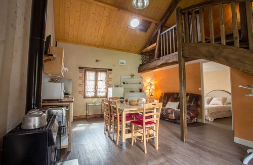 Dierre Cottage | country house, near Amboise and castles, swings and garden