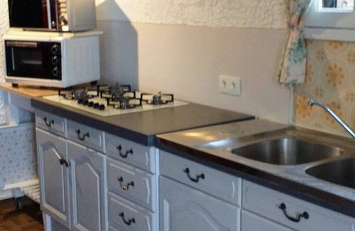 Plaudren House | Country house near Vannes, very QUIET site with flowers and trees