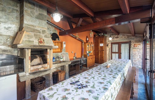 Boboras House | Country House 'O Forno Do Curro-Casiña Da Avelá' with Mountain View