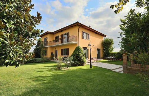 San Gimignano City Centre House | Country house with panoramic view over San Gimignano hills