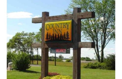 Licking Hotel | Country Inn - Licking