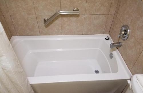 Sterling Hotel | Country Inn Sterling